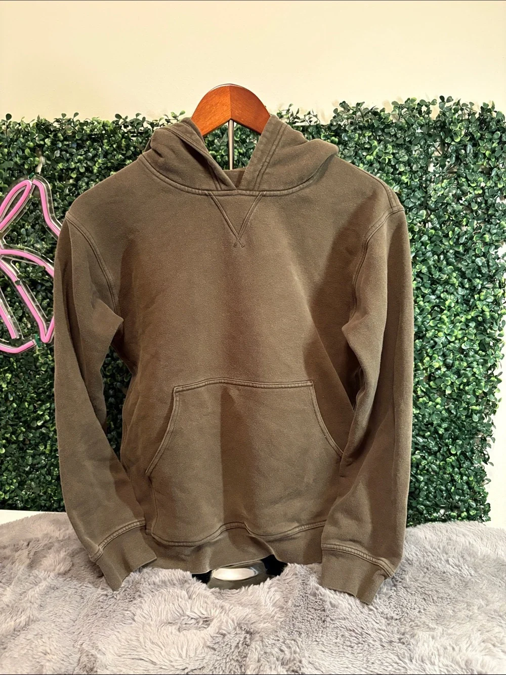 lululemon athletica Olive Green/Brown Pullover Hoodie